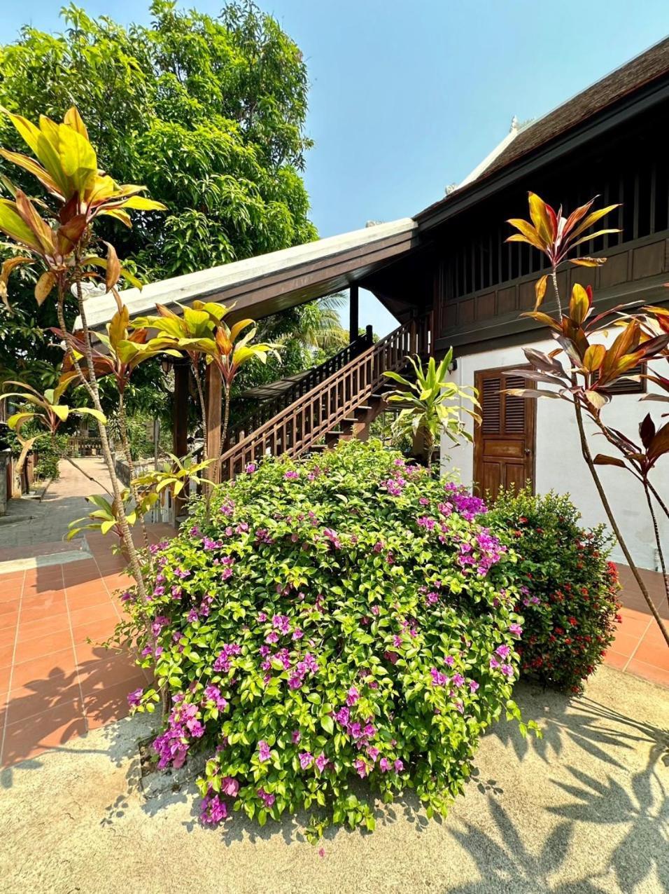 Residence Boutique Hotel Luang Prabang Exterior foto
